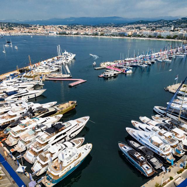 Cannes Yachting Festival Yacht Port