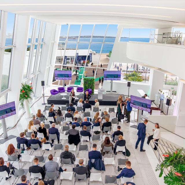 Cannes Mipim2022 - Grand Audi foyer