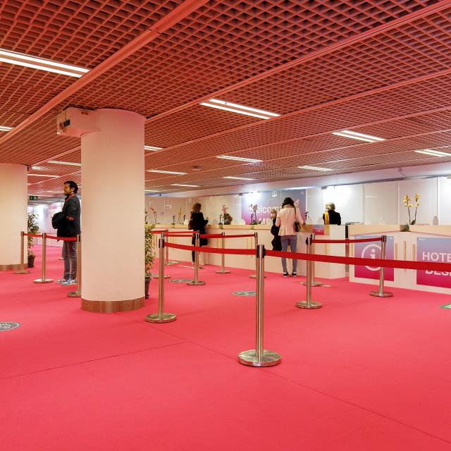 Hall Mediterranee