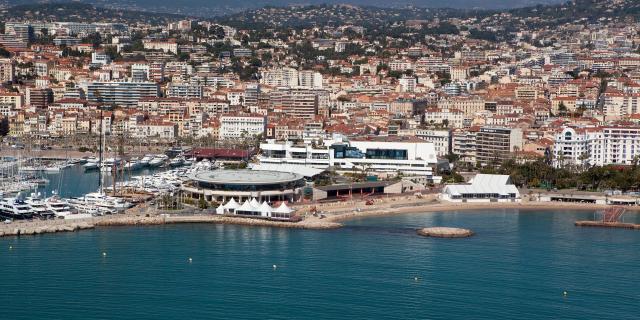 Le Palais des Festivals vue du ciel