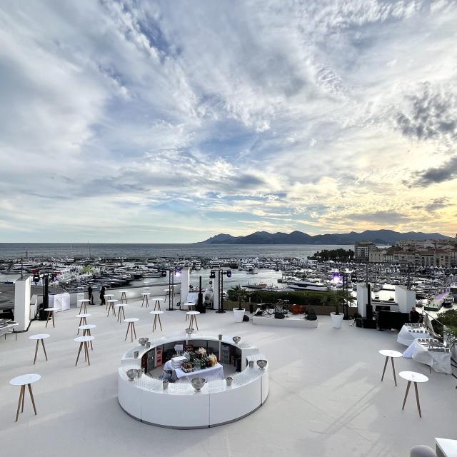 Terrasse Grand Large montage cocktail - Cannes